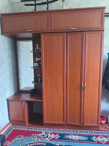 В ПРОДАЖЕ ШИФОНЕР! ДЛИНА-2.4 м ШИРИНА-2 м В ХОРОШЕМ СОСТОЯНИИ. ЦЕНА 