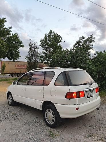 бампер на ипсум: Toyota Ipsum: 2001 г., 2 л, Автомат, Бензин, Минивэн — 4