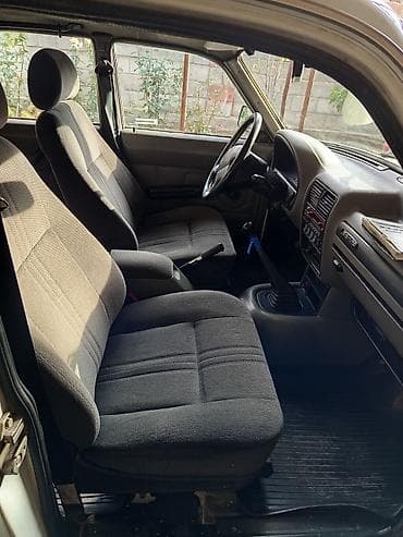 ГАЗ 3110 Volga: 1998 г., 2.4 л, Механика, Бензин, Седан