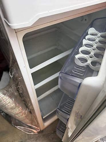 sora v2: Холодильник Beko, Двухкамерный — 5