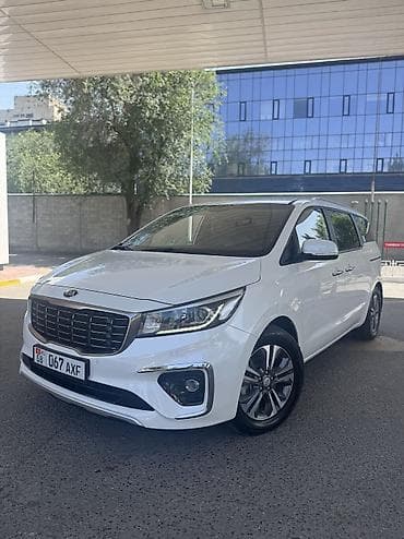 карниваль: Kia Carnival: 2019 г., 2.2 л, Автомат, Дизель, Минивэн — 1