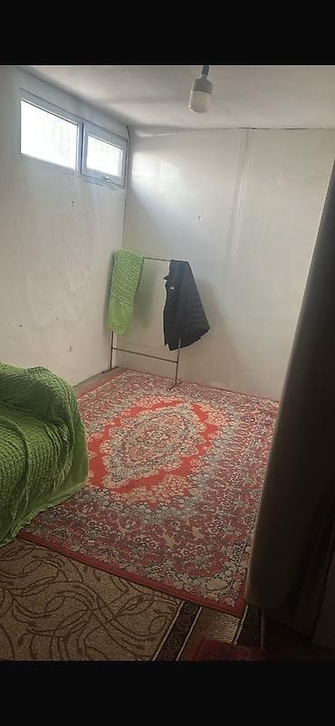 прием бутылки: Сдаю помещение в аренду район рабочий город можно под фото, ресницы — 6