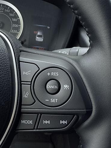 2107 карбюратор: Toyota Corolla: 2025 г., 1.2 л, Вариатор, Бензин, Седан — 5