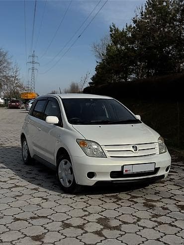 авта: Toyota Ist: 2003 г., 1.3 л, Автомат, Бензин, Хэтчбэк — 1