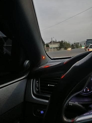 первый линия: Hyundai Sonata: 2017 г., 2 л, Автомат, Газ, Седан — 8