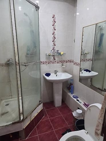 105: 1 комната, 34 м², 6 мкр 105 серия, 7 этаж, Старый ремонт — 5