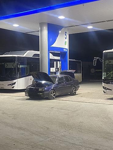 вента токмок: Volkswagen Vento: 1992 г., 1.8 л, Механика, Бензин, Седан — 4