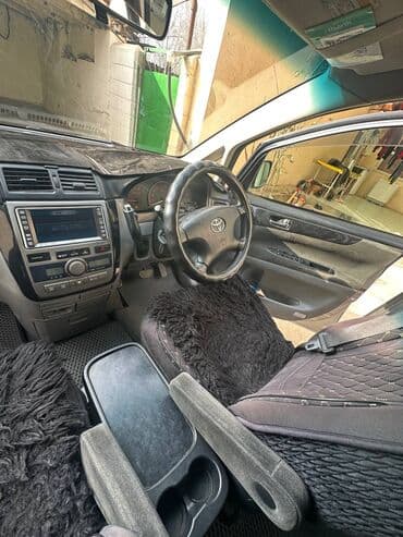 продаю в связи с переездом: Toyota Ipsum: 2002 г., 2.4 л, Автомат, Газ, Минивэн — 7