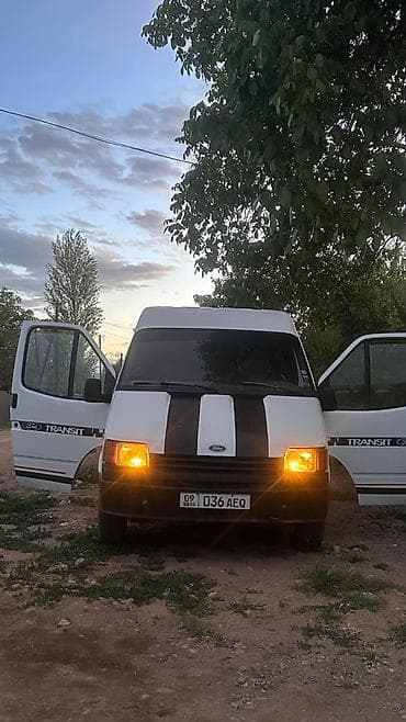 водный электроскутер: Ford Transit: 1993 г., 2.5 л, Дизель, Фургон — 3