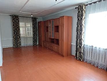 Үйдү ижарага алам: 92 м², 4 бөлмө, Жылытылган — 2