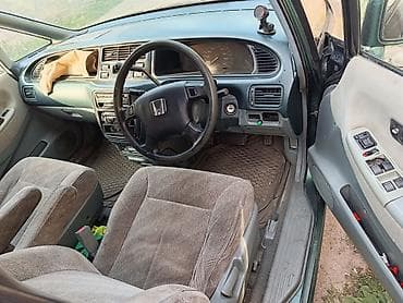 одиссеи: Honda Odyssey: 1996 г., 2.2 л, Автомат, Бензин, Минивэн — 2