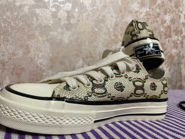 Туфли: Новый 36 размер 
Ватсап пишите — 1