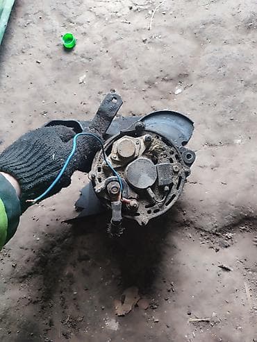 продаю компрессор б у: Генератор Audi 1992 г., Б/у, Оригинал, Германия — 2