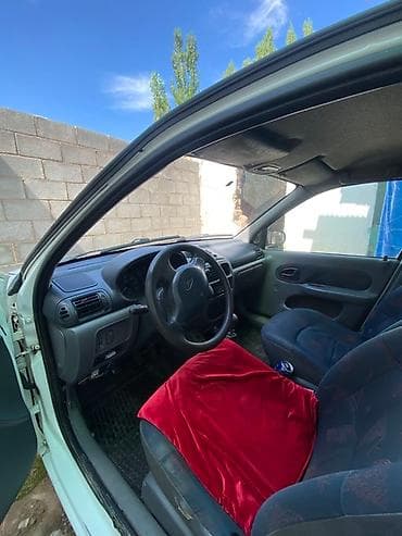 радиатор батарейка: Renault Latitude: 2002 г., 1.3 л, Механика, Бензин, Седан — 5