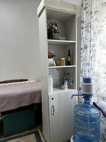 Стол с 4 стульями, 15.000сом, шкаф 3000 сом at lalafo.kg Стол с 4 стульями, 15.000сом, шкаф 3000 сом