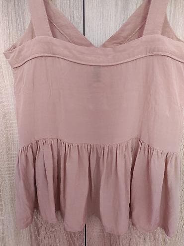 second hand: Нежный, модный новый топ. Подойдёт под любой образ. Для любительниц — 3