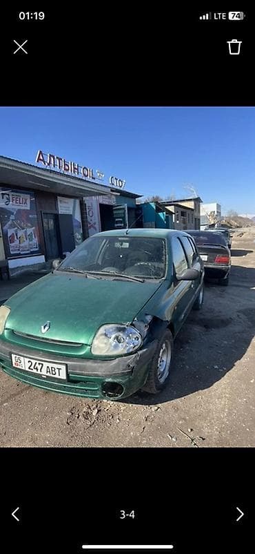 mini cuper: Renault Clio: 2000 г., Хэтчбэк — 2
