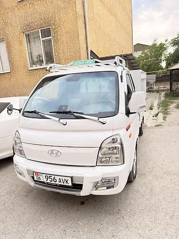Унаа: Жеңил жүк ташуучу унаа, Hyundai, Стандарт, 1ге чейин т, Колдонулган — 2