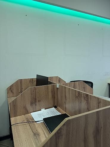 Раскройные столы: Продается столы для офиса Удобные. Состояние отличное Новое. Звоните — 3