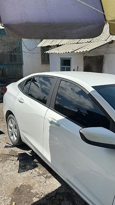 Chevrolet Onix: 2019 г., 1 л, Автомат, Бензин, Седан — 7