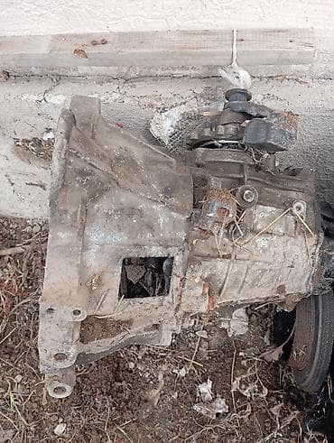 Huanghai: Коробка передач Механика Huanghai Б/у — 5