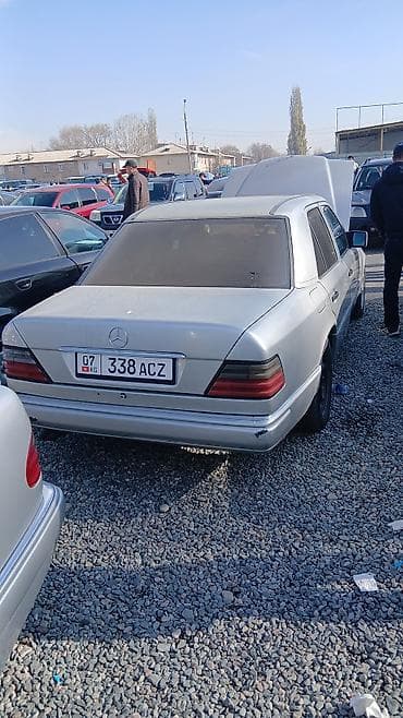 bmv x3: Mercedes-Benz W124: 1994 г., Седан — 2