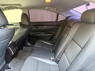 lc 300: Lexus ES: 2015 г., 2.5 л, Вариатор, Гибрид, Седан — 4