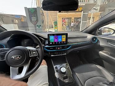 byd e7: Kia K3: 2020 г., Автомат, Электромобиль, Седан — 2