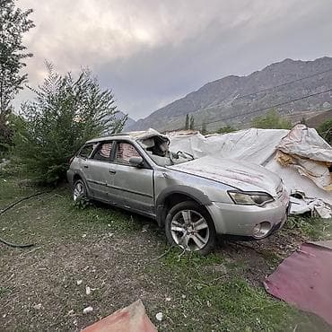 forester sti: Subaru Outback год 2005 объем 2,5 кузов универсал), серебристый цвет — 3
