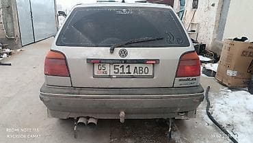 раф 4 2010: Volkswagen Golf: 1993 г., 1.6 л, Механика, Бензин, Хэтчбэк — 2