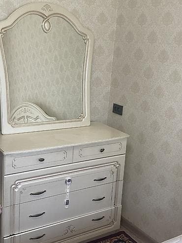 Спальные гарнитуры: Спальный гарнитур, Б/у, Двуспальная кровать, Трюмо, Россия, Самовывоз, цвет - Белый — 4