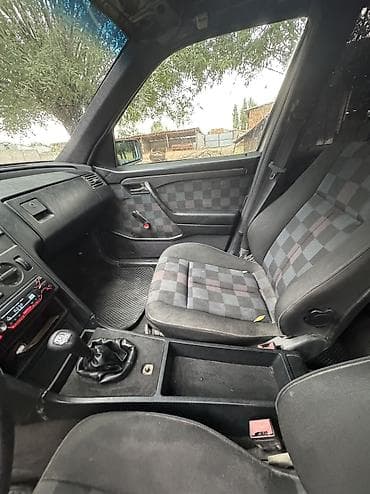 Mercedes-Benz C-Class: 1994 г., 2.8 л, Механика, Бензин, Седан — 8