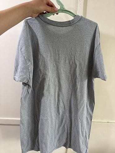 женский рубашки: Футболка Hanes серая базовая унисекс Размер М 100% хлопок В отличном — 4