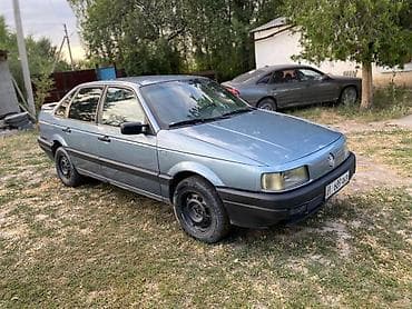 initial d: Volkswagen Passat: 1991 г., 1.8 л, Механика, Газ, Седан — 2