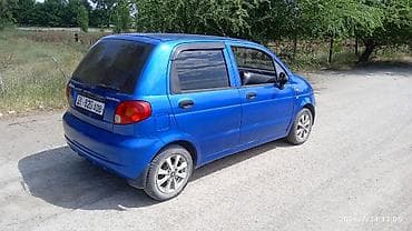 Унаа сатуу: Daewoo Matiz: 2010 г., 0.8 л, Кол менен иштөөчү, Бензин — 8