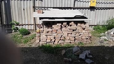 кызыл кирпич: Кирпич полнотелый керамический, разобранный и сложенный в штабель — 1