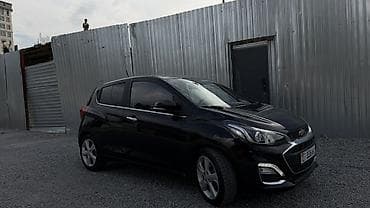 Продажа авто: Chevrolet Spark: 2019 г., 1 л, Автомат, Бензин, Хэтчбэк — 3