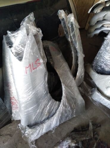 harier: RX-300 LEXUS HARIER Кузовные части: Крылья, зеркала, фары, решетки — 9