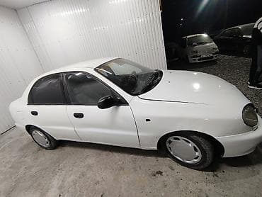 свет: Daewoo Lanos: 1998 г., Седан — 4