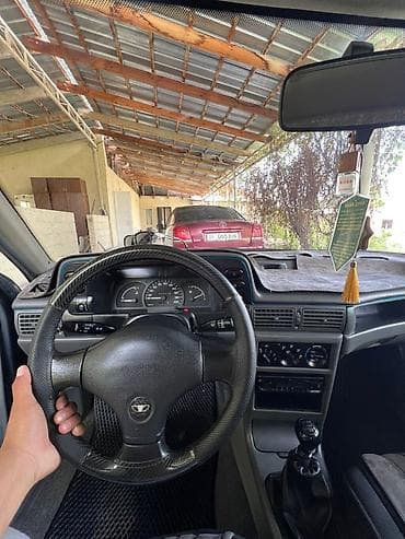 грандеур цена: Daewoo Nexia: 2004 г., Механика, Седан — 4