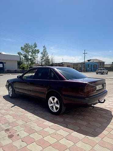 сидения ауди 100: Audi 100: 1992 г., Седан — 7