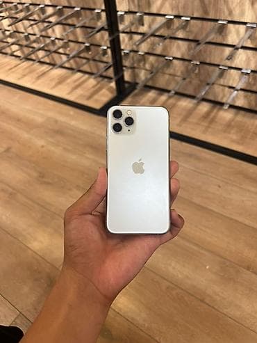 iphone ce: IPhone 11 Pro, 256 ГБ, Серебристый, 80 % — 1