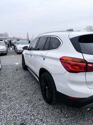 продам шины бу бишкек: BMW X1: 2019 г., 2 л, Автомат, Бензиновая — 3