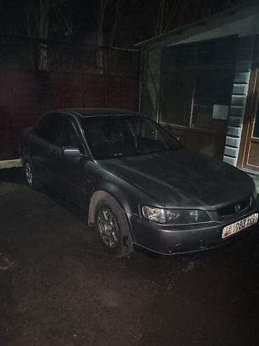 Honda Accord: 2000 г., 1.8 л, Автомат, Бензин, Седан