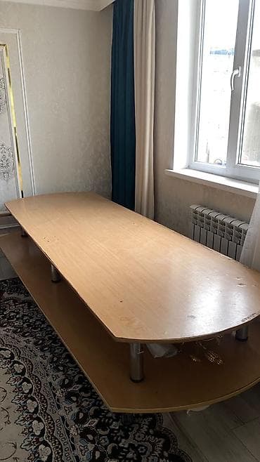 Офисные столы: Офисный стол, Б/у, Нерегулируемый, цвет - Бежевый, Прямоугольный, ЛДСП — 2