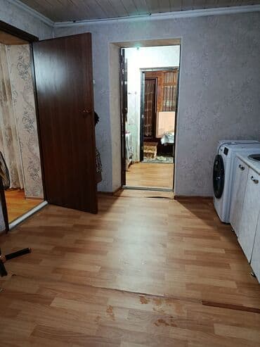 дом в дордой: Үй, 6 кв. м, 10 бөлмө, Менчик ээси — 11