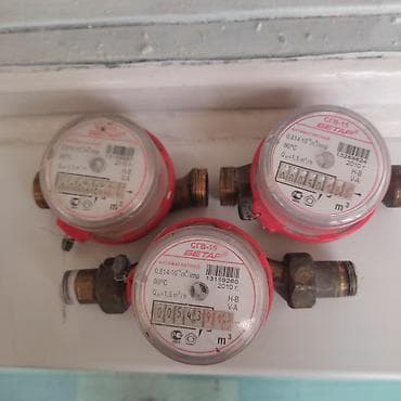 письменный стол советский: Счётчики на воду 3 шт б у 500 сом — 1