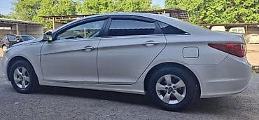 авто машина в расрочку: Hyundai Sonata: 2014 г., 2 л, Автомат, Газ, Седан — 7