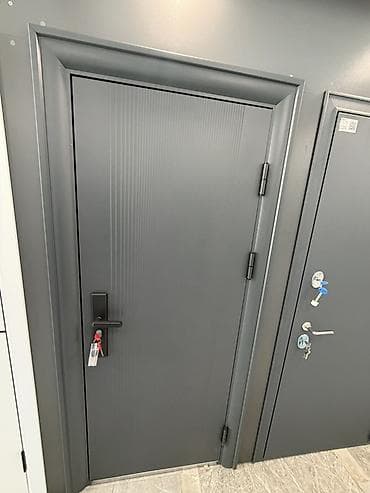 прихожка лофт: Двери для домов и квартир, Металлическая, Одностворчатая, Левосторонняя, цвет - Серый — 1