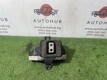 lpg: Подушка двигателя Kia K5 JF 2.0 LPG 2017 (б/у) — 1